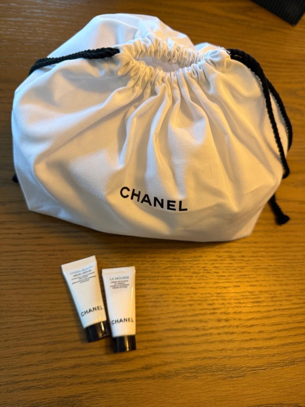 CHANEL White Drawstring Dust Bag Authentic Logo 13x7x5 New & Samples